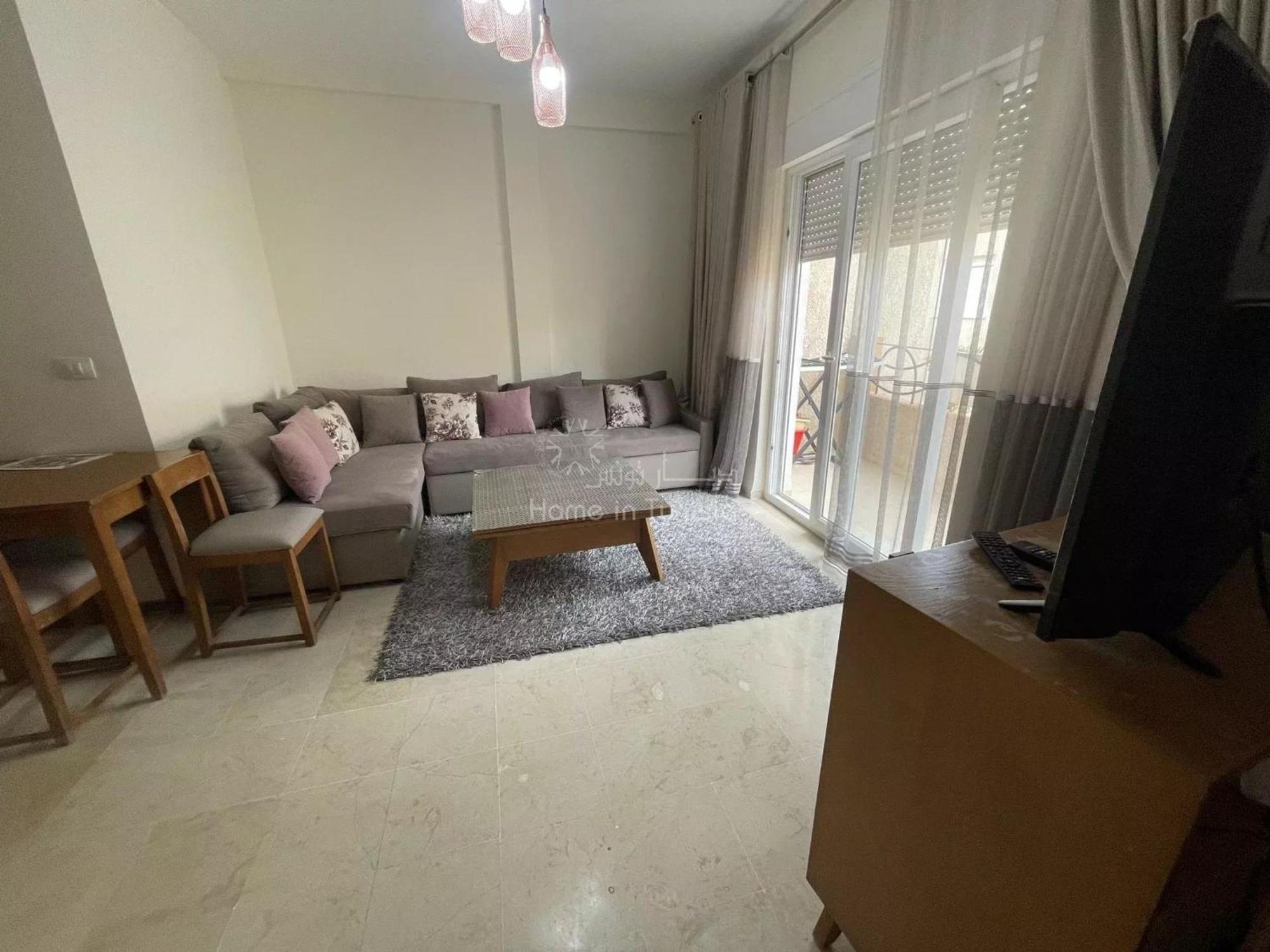 Beautiful One-bedroom In The Tourist Area Of Apartment *